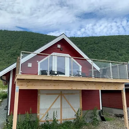 I Rorbu Pa - Yttersia Senja