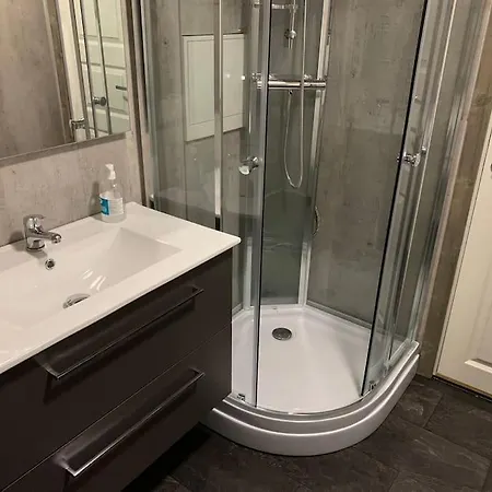I Rorbu Pa - Yttersia Senja Apartment Kallfarnes