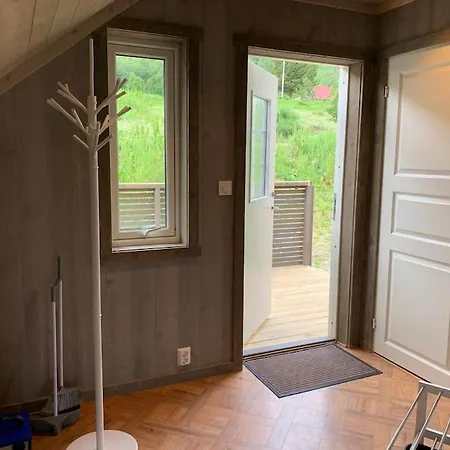 I Rorbu Pa - Yttersia Senja