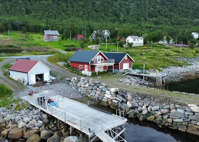 I Rorbu Pa - Yttersia Senja * Kallfarnes
